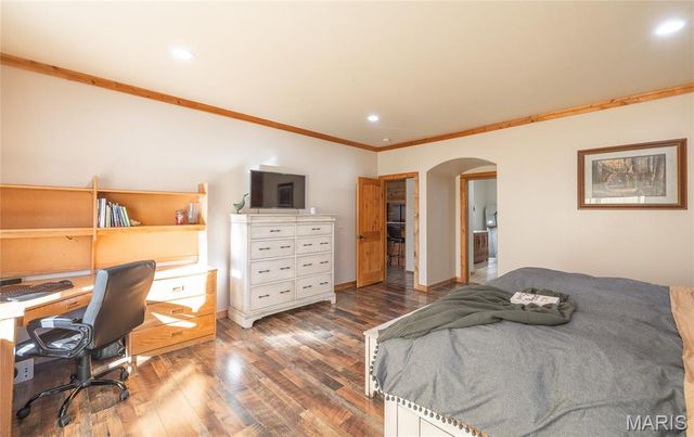 27655 Sandy Drive, Laquey, MO 65534