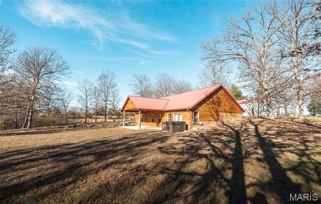 27655 Sandy Drive, Laquey, MO 65534