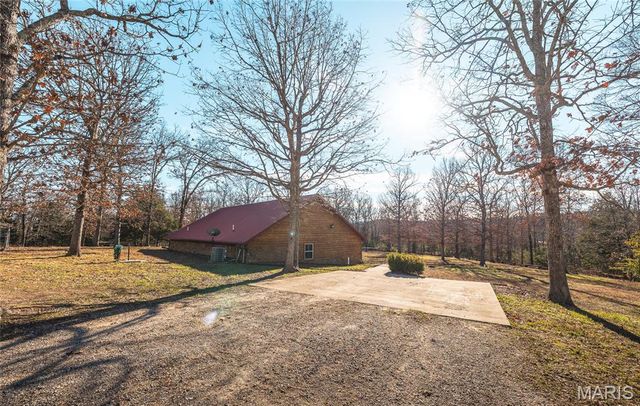 27655 Sandy Drive, Laquey, MO 65534