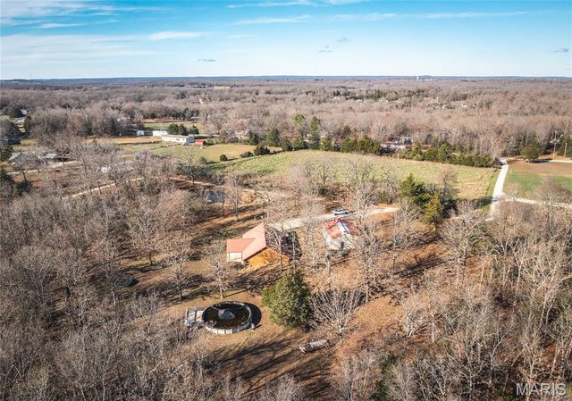 27655 Sandy Drive, Laquey, MO 65534