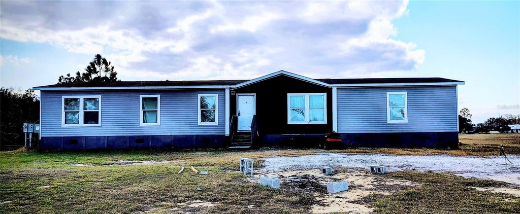 15971 SE 108TH LOOP, Ocklawaha, FL 32179