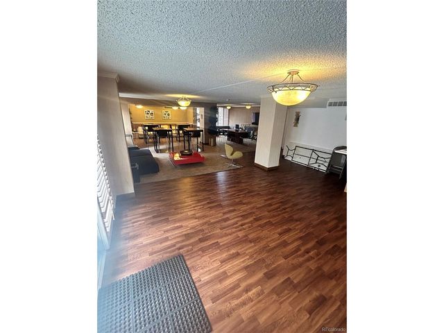 1020 15th St 29C, Denver, CO 80202