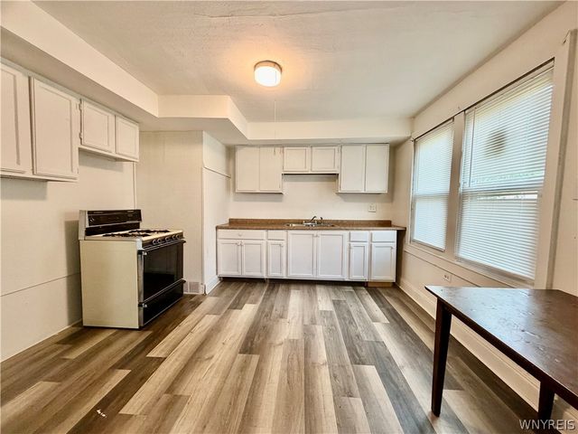 103 Erb Street, Buffalo, NY 14215