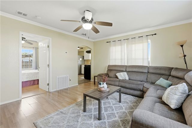 2801 Sokol Dr, Corpus Christi, TX 78415