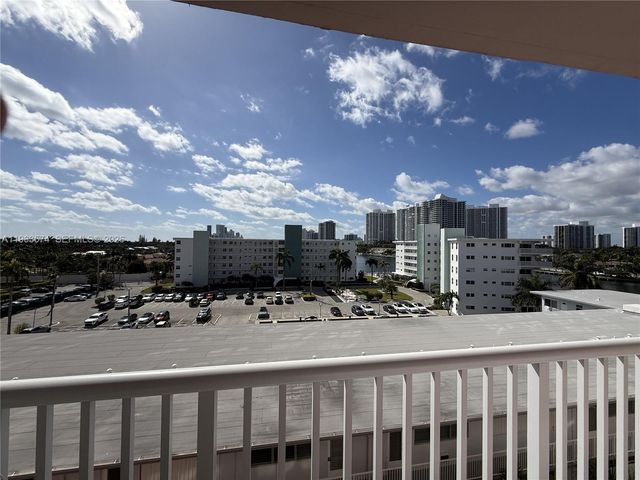 3161 S Ocean Dr 608, Hallandale Beach, FL 33009