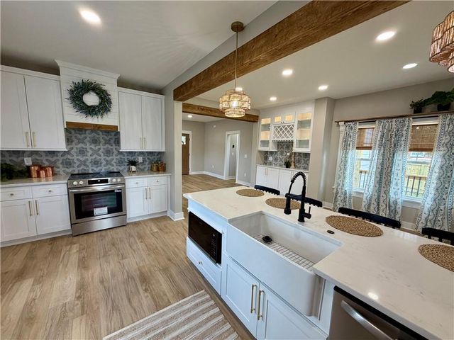 200 E Main Street, Osawatomie, KS 66064