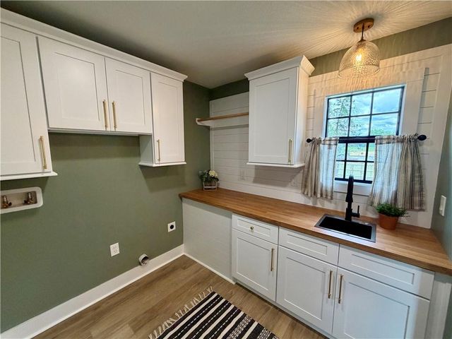 200 E Main Street, Osawatomie, KS 66064