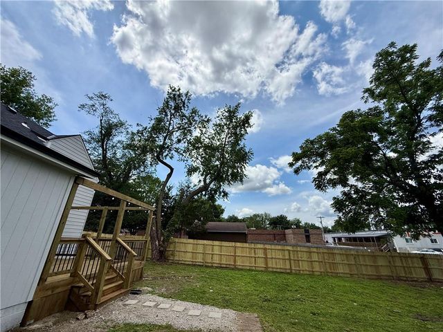 200 E Main Street, Osawatomie, KS 66064