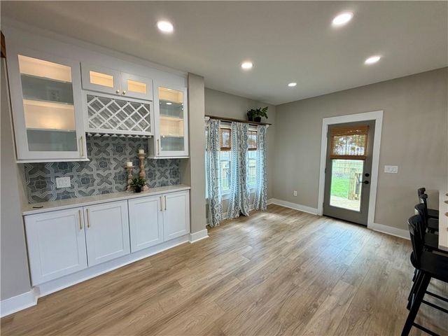 200 E Main Street, Osawatomie, KS 66064