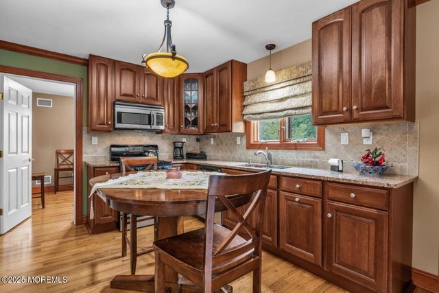 931 Birch Drive, Brielle, NJ 08730
