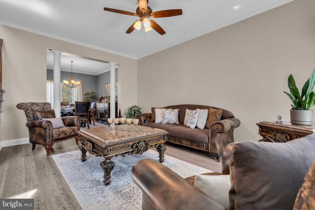 159 DESILVIO DR, Sicklerville, NJ 08081