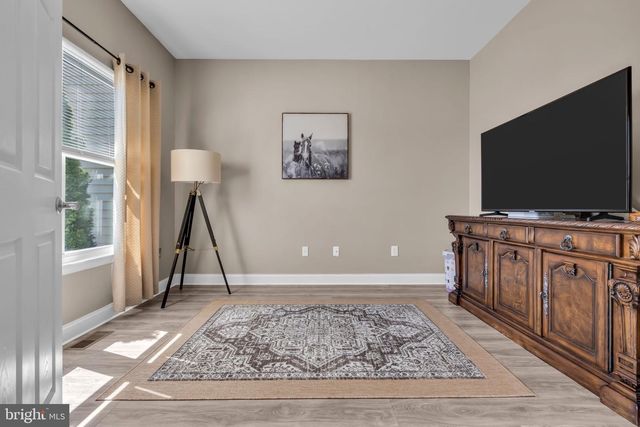 159 DESILVIO DR, Sicklerville, NJ 08081