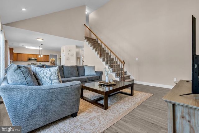159 DESILVIO DR, Sicklerville, NJ 08081