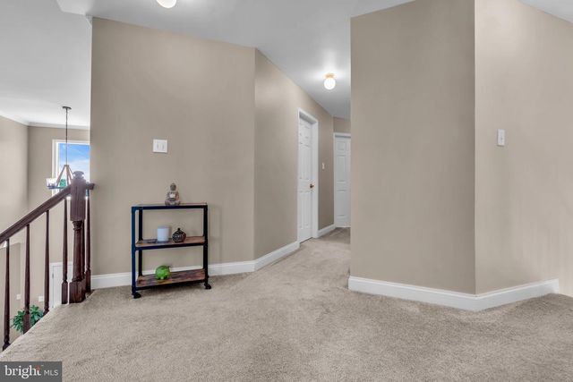 159 DESILVIO DR, Sicklerville, NJ 08081