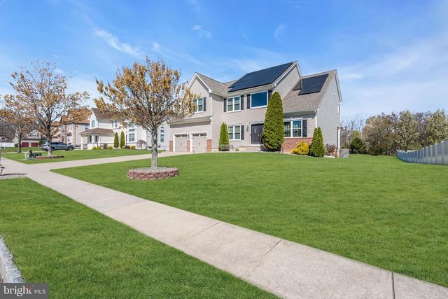 159 DESILVIO DR, Sicklerville, NJ 08081