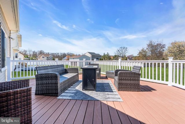 159 DESILVIO DR, Sicklerville, NJ 08081