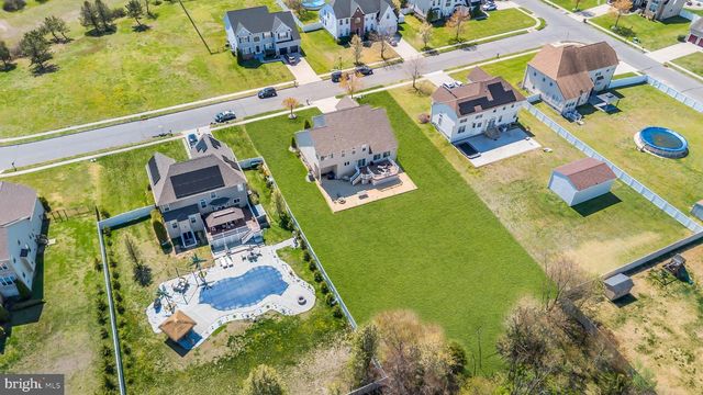 159 DESILVIO DR, Sicklerville, NJ 08081