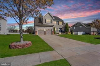 159 DESILVIO DR, Sicklerville, NJ 08081