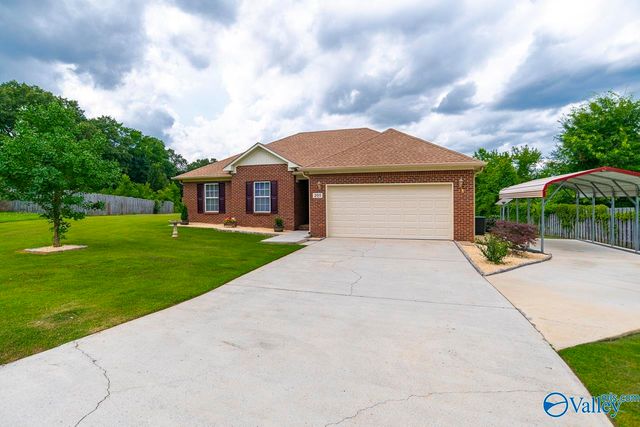 205 Maltese Court, Huntsville, AL 35811
