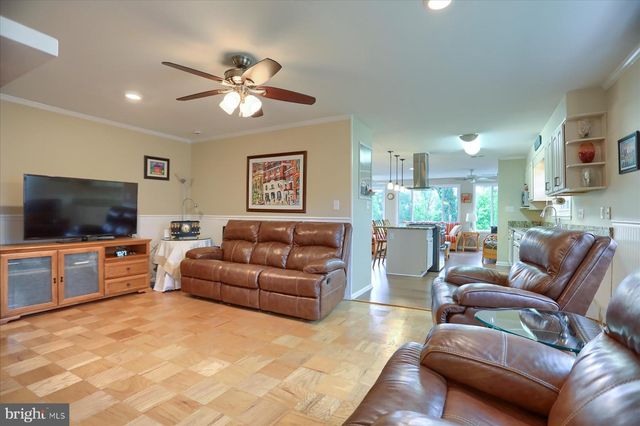24 NEPTUNE DR, Joppa, MD 21085