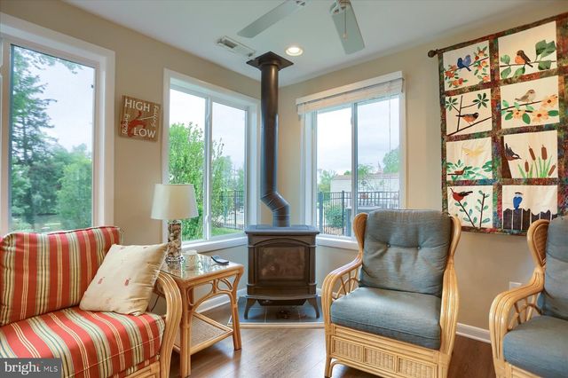24 NEPTUNE DR, Joppa, MD 21085