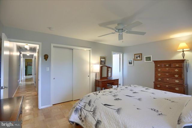 24 NEPTUNE DR, Joppa, MD 21085