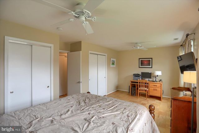 24 NEPTUNE DR, Joppa, MD 21085