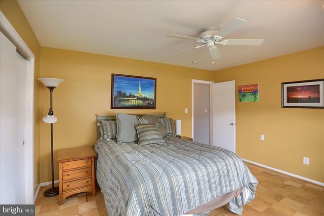 24 NEPTUNE DR, Joppa, MD 21085