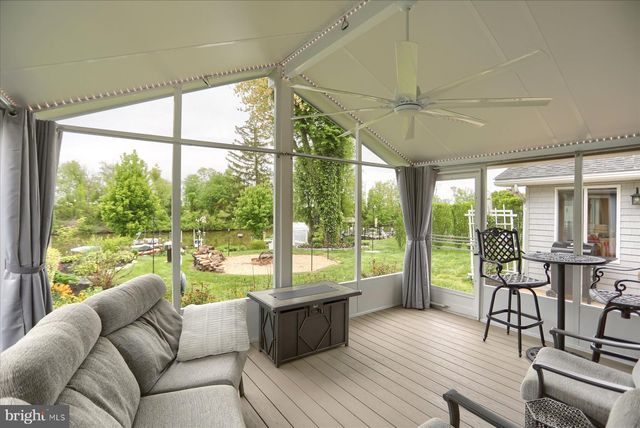 24 NEPTUNE DR, Joppa, MD 21085