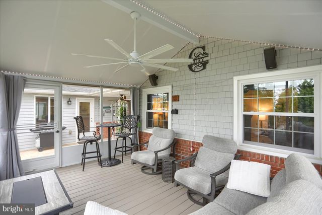 24 NEPTUNE DR, Joppa, MD 21085