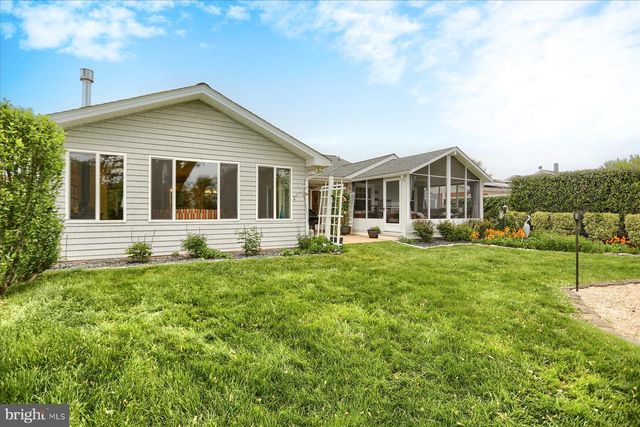 24 NEPTUNE DR, Joppa, MD 21085