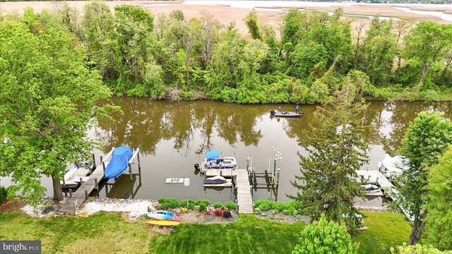 24 NEPTUNE DR, Joppa, MD 21085