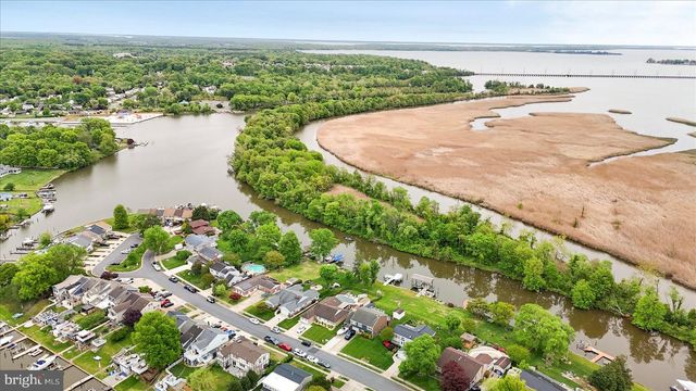 24 NEPTUNE DR, Joppa, MD 21085