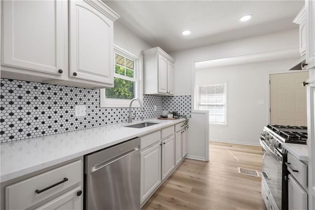 2416 N 20th Street, Kansas City, KS 66104