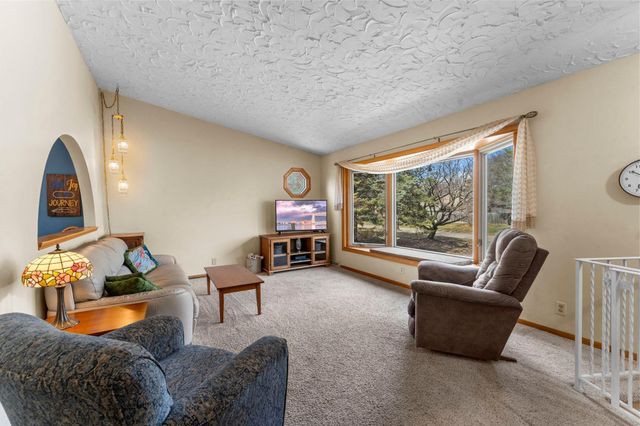 1848 133rd Lane NE, Ham Lake, MN 55304