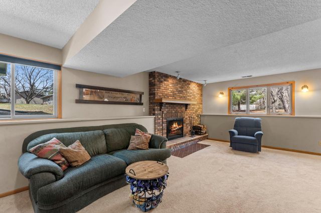 1848 133rd Lane NE, Ham Lake, MN 55304