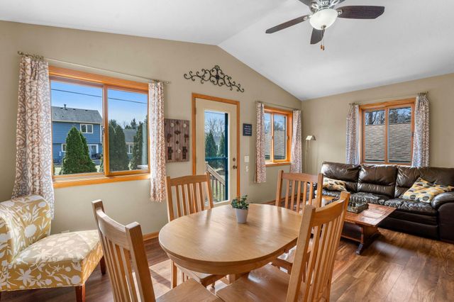 1848 133rd Lane NE, Ham Lake, MN 55304