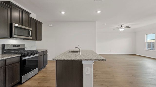 509 Carthage Street, Caddo Mills, TX 75135