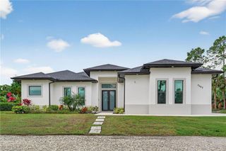 2642 10th AVE NE, Naples, FL 34120