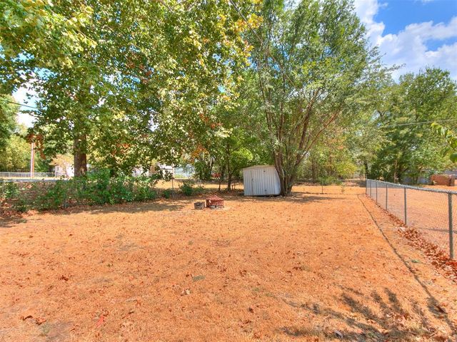 600 E Cherry Street, Noble, OK 73068