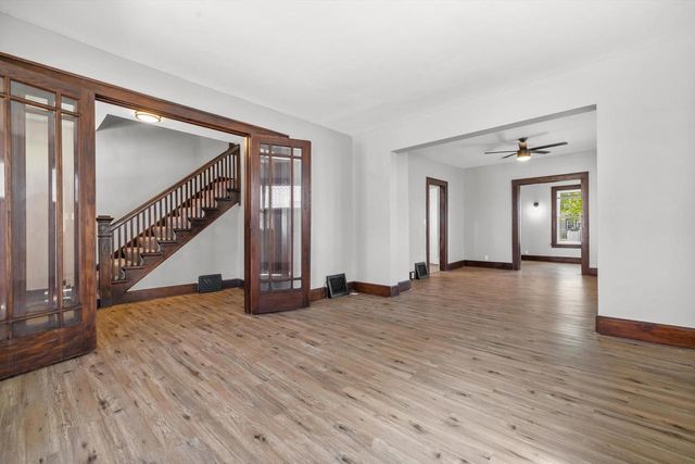 1529 Thurston AVENUE, Racine, WI 53405