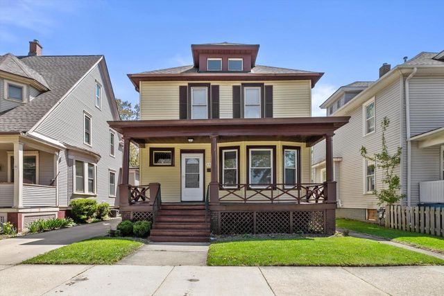 1529 Thurston AVENUE, Racine, WI 53405