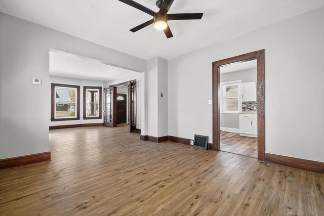 1529 Thurston AVENUE, Racine, WI 53405