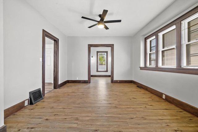 1529 Thurston AVENUE, Racine, WI 53405
