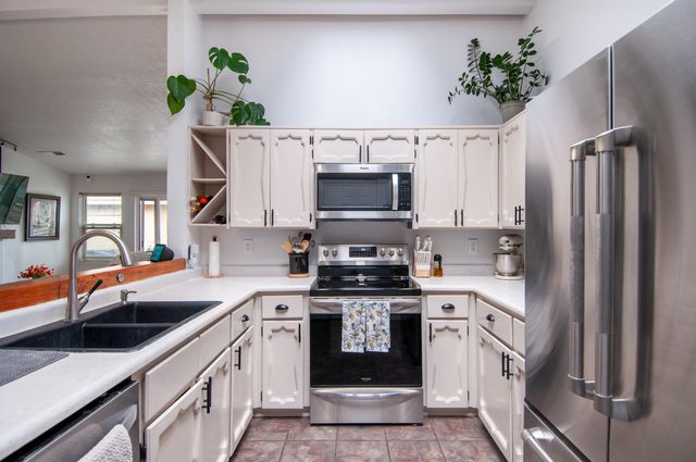 401 Rock Creek Park Avenue NE, Albuquerque, NM 87123