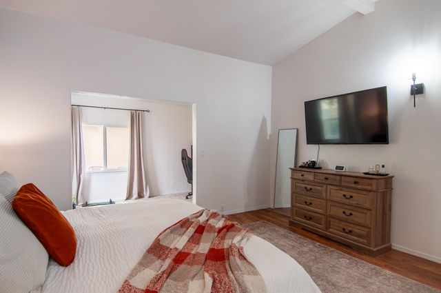 401 Rock Creek Park Avenue NE, Albuquerque, NM 87123