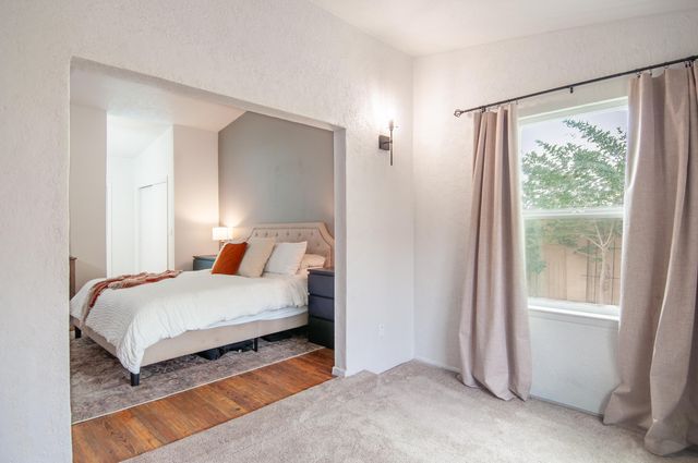 401 Rock Creek Park Avenue NE, Albuquerque, NM 87123