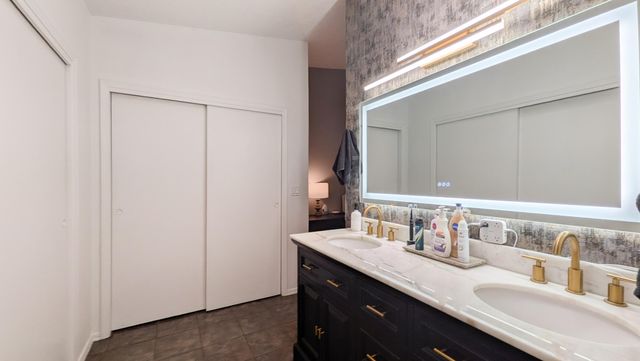 401 Rock Creek Park Avenue NE, Albuquerque, NM 87123