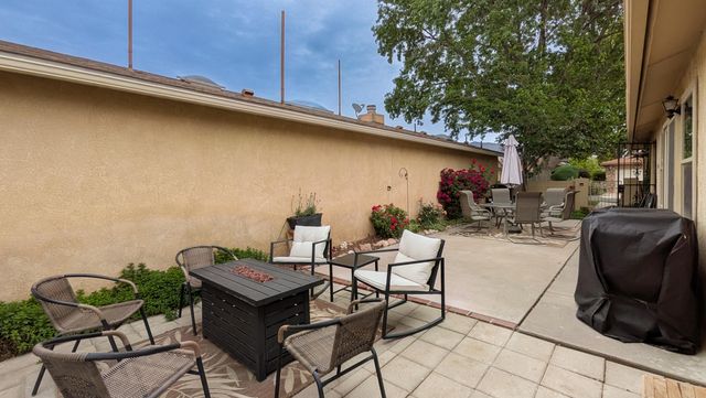 401 Rock Creek Park Avenue NE, Albuquerque, NM 87123