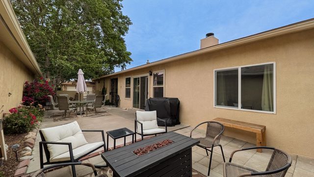 401 Rock Creek Park Avenue NE, Albuquerque, NM 87123